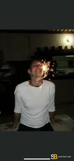 Gay Escort Adam 35yr - sucking