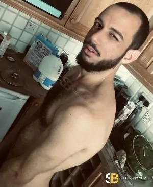 Gay Escort Saleem 38yr - sucking