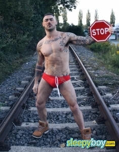 male escort Glasgow Glasgow-massage&sex