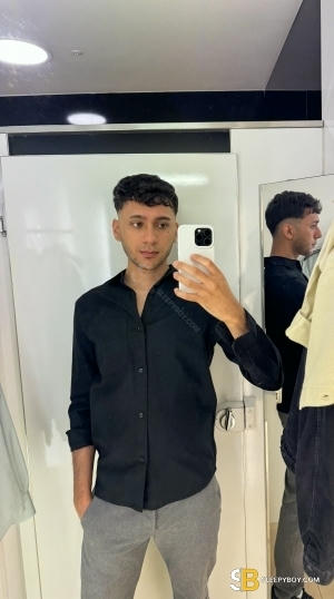 Gay Escort Matteo 25yr - blowjob