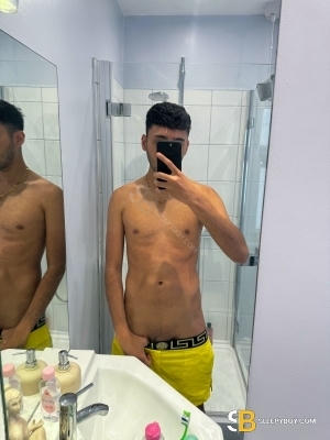 Gay Escort Matteo 26yr - always safe sex