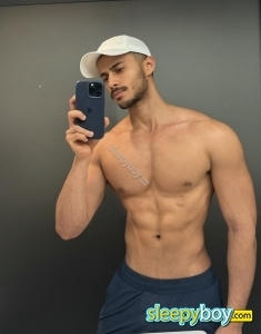 male escort London Lucca