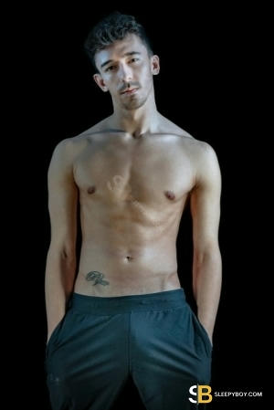 Gay Escort Hayden 26yr - trios