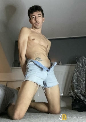 Gay Escort Hayden 26yr - double penetration