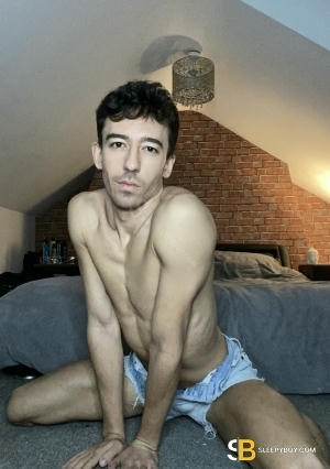 Gay Escort Hayden 26yr - trios