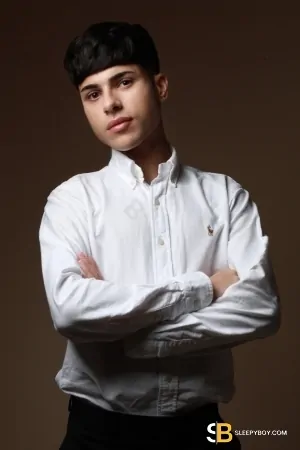 Gay Escort ‎vip Boy 21yr - licking