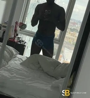 Bisexual Escort Aaron 27yr - rimming
