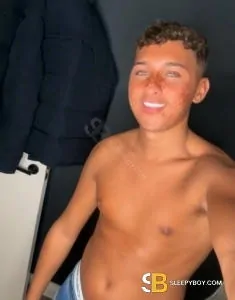 male rent boy Manchester Levi-jordan
