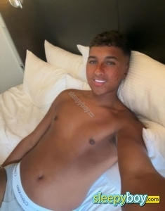 male rent boy Leeds Levi