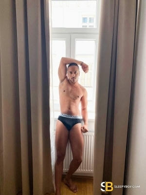 Bisexual Escort Bruno 25yr - sucking