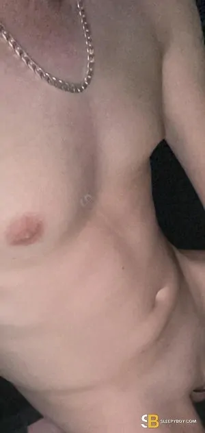 Gay Escort D 29yr - role