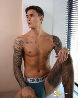 Bisexual Escort Jakey 21yr - double penetration