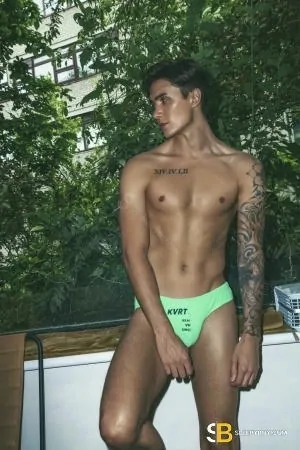 Bisexual Escort Jakey 21yr - blowjob