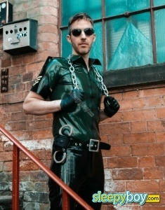 male rent boy Alfreton Tom