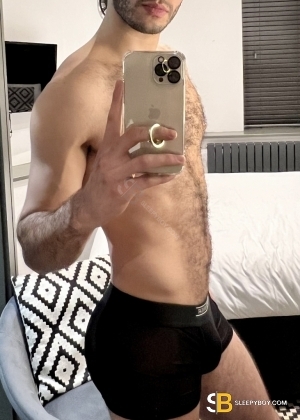 Gay Escort Sebastian 30yr - exhibitionism