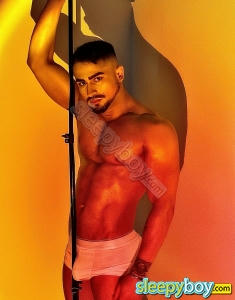 male rent boy Croydon Luciuus