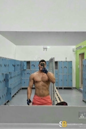 Gay Escort Jhonny 30yr - trios