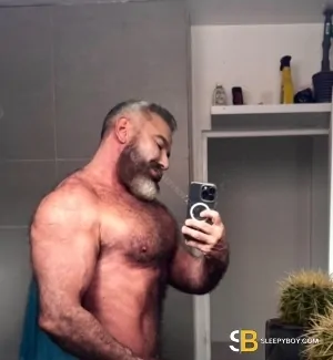 Gay Escort Hairydaddypornxl 51yr - rimming