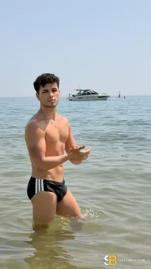 Gay Escort Frederico 26yr - trios
