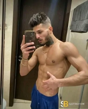 Bisexual Escort Anthon 25yr - trios