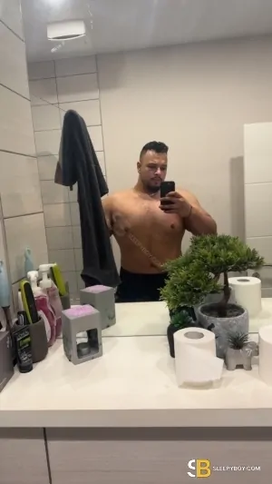 Bisexual Escort Xxl Josh 25yr - double penetration