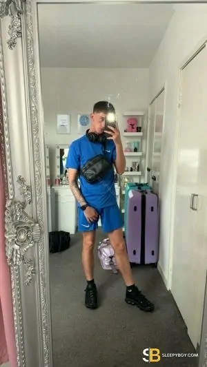 Bisexual Escort Euan 25yr - blowjob
