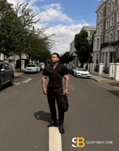 male rent boy London Brad_proo
