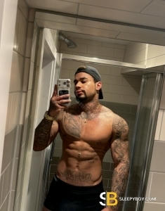 male rent boy Paddington Brad_pro