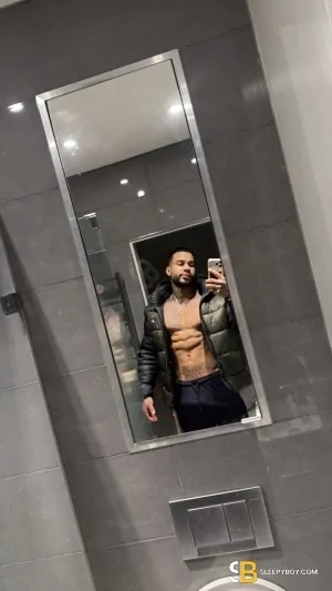 Bisexual Escort Brad_proo 22yr - gangbang