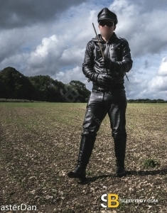 male rent boy Marlborough Masterdan