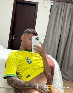 male escort Brighton Luís