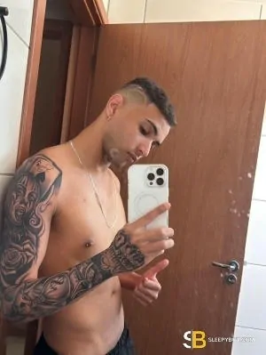 Bisexual Escort Luís 20yr - role