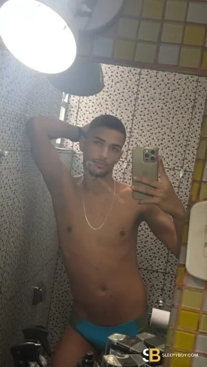 Bisexual Escort Luís 20yr - gangbang