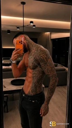 Bisexual Escort Fredsalazar Big Dick Xxl 9.5 31yr - always safe sex