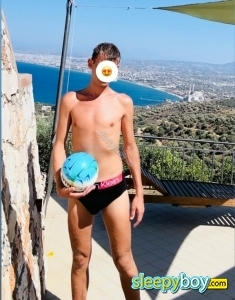 male rent boy Brighton Aiden