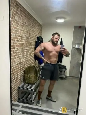 Bisexual Escort Michael 33yr - rimming