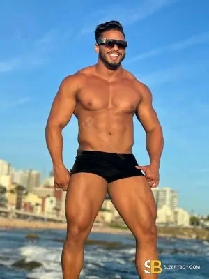 Bisexual Escort Jhonnbrasil 29yr - trios
