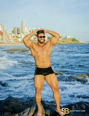 Bisexual Escort Jhonnbrasil 30yr - double penetration