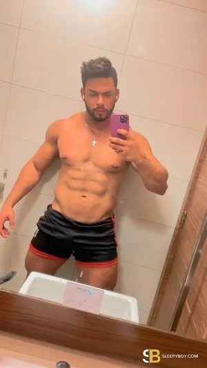 Bisexual Escort Jhonnbrasil 29yr - exhibitionist