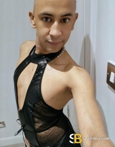 male rent boy London Yoga Jay