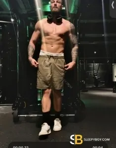 male rent boy Manchester Justin Hardy, Cum Party 🎉 😏