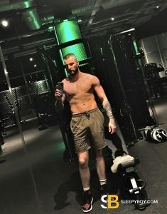 male rent boy Manchester Justin Xl British Newnumber