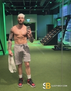 male rent boy Manchester Justin Hardy, Cum Party 🎉 😏