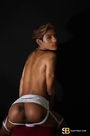 Gay Escort Gustavo 20yr - double penetration