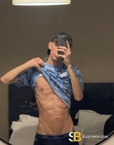 male escort London Henrique