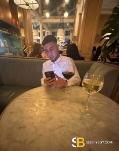 male escort Manchester Kamron