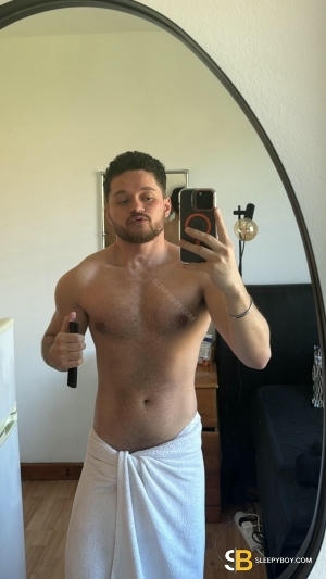 Bisexual Escort Adrio 28yr - role
