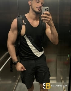 male rent boy Lambeth Ghustavomendes