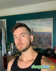 male rent boy Victoria Chip
