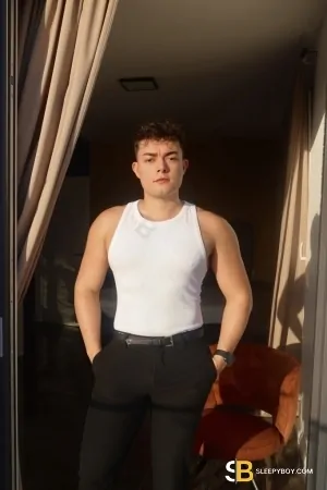 Gay Escort Vipmatt 25yr - tickling
